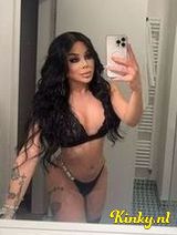 Paty - high-impact Latina