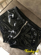 hector-escort-via-kinky-67acc6f54b99d40014835393