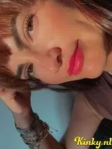 catharine-deneuve-prive-ontvangst-via-kinky-68e8d197918ef40013944353