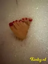 mandy-erotische-massage-via-kinky-69847e242ec2c000132c038f