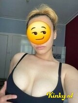 Roxy - Real Swallow 