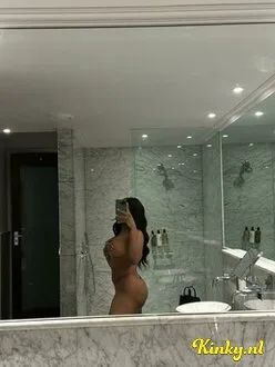 athena-escort-via-kinky-67b39565be7e4b00133e24a2