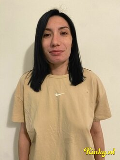 dayana-escort-via-kinky-67b65b900f6d0f0013b4b0ff