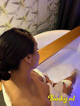 cataleya-escort-via-kinky-67bd1f54efb0f20013941104