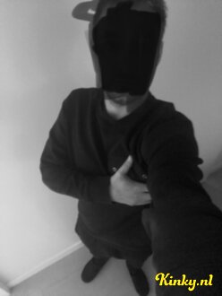 niels-virtual-sex-via-kinky-67bf5fc8d0802d00124e01d3
