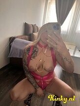 kelly-escort-via-kinky-688c9b0d3cd0cf00131d2251