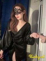 monica-virtual-sex-via-kinky-692ee37c73dfe00013a35e2e