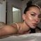 malika-prive-ontvangst-via-kinky-68c61bb0f6c6eb0013e5d393