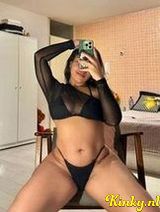Nahomy - Colombian Brunette Goddess