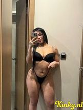 nahomy-prive-ontvangst-via-kinky-68d691f1c6c1e00013daa33a