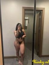 nahomy-prive-ontvangst-via-kinky-68d691f139a405001305e8f6