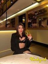 Genesis - Sensuality and class, your luxurious doll