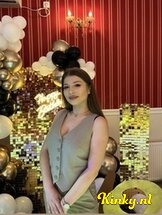 miruna-escort-via-kinky-685722804783f70013b10e58