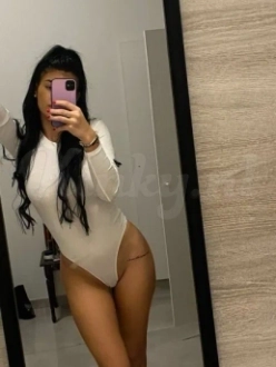 beatrice-escort-via-kinky-67c1c929d0be2300130ee67f