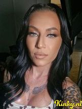 alesia-escort-via-kinky-68ff5d4996de780013833f58