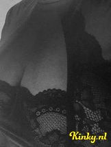 lotte-escort-via-kinky-694109f5dc325d0013ba0fdf