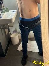 ady-escort-via-kinky-6904aaa2c0682f0013e01a6f