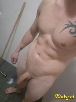 mike-escort-via-kinky-69816f176b12d80013144b5c