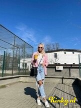 chloe-escort-via-kinky-688fc55829a2270013614086