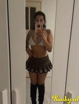 Julia - Brazilian party girl