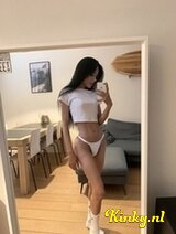 Hellen TS - Brazilian TS beauty