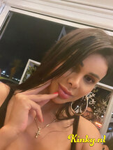 valentina-prive-ontvangst-via-kinky-67dc8a116ac0fa00146fd105