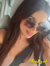 valentina-prive-ontvangst-via-kinky-67e16da09b4cb500121a2af4