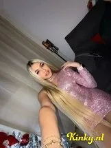 sophia-escort-via-kinky-67db4151d0ce2e00138d9c47