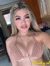 sophia-escort-via-kinky-690c4cb132844c0013f63e18