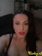 ts-divanna-prive-ontvangst-via-kinky-68ea83a039a405001305feaa