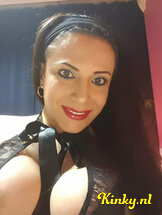 ts-divanna-prive-ontvangst-via-kinky-67e18bad801bc1001380ffcd