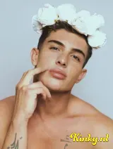 Shams - I am an open minded guy. into hot fun 🥵