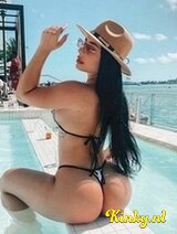 julia - Sexy Latina