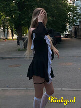 lolita-virtual-sex-via-kinky-6846fecb3cd0cf00131cadc9