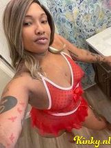 mirabella-virtual-sex-via-kinky-685339d86f455c0013d0362d