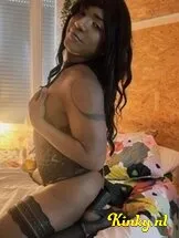 nathalia-prive-ontvangst-via-kinky-67fa9dbc31f4b00013b9bf57