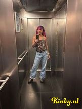 nathalia-prive-ontvangst-via-kinky-69302840553e5f0012a7334c