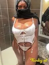 Stella - Thick Ebony Escort