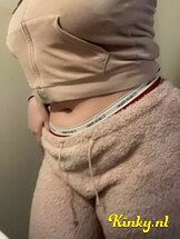shirley-escort-via-kinky-67f91ec4b650a700133dca1a