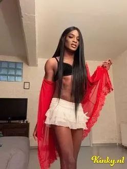 aislinn-prive-ontvangst-via-kinky-694a70e707678c001311cbbb