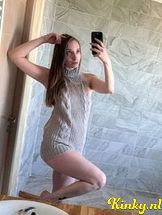 trixie-virtual-sex-via-kinky-68e79a17f6c6eb0013e5ff3c