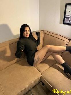 julia-escort-via-kinky-68dae0a7034a850013eaa1dd