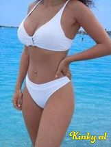 aicha-escort-via-kinky-695a05c9c29d42001344033d