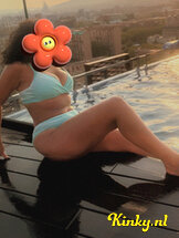 aicha-escort-via-kinky-68a1a2c14e6e2c0013d912d5