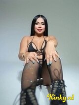 Camila - Sexy Latina