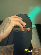 lorenzo-erotische-massage-via-kinky-67ffd78988e8e7001301dd13