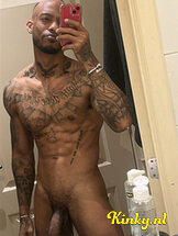 lorenzo-erotische-massage-via-kinky-67fe6edeb650a700133dd496