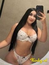 Samira - Party and threesome