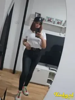 isabel-prive-ontvangst-via-kinky-6808fd9d31f4b00013b9d515