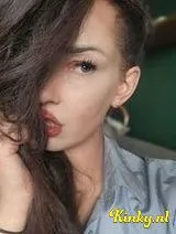 Maaike - NIET GELIJK BELLEN LEES ADVERTENTIE ALSJE